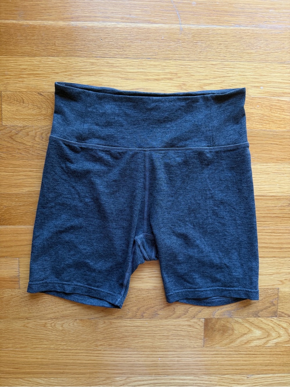 Girlfriend Collective Gray High-Rise Bike Shorts – Size Medium